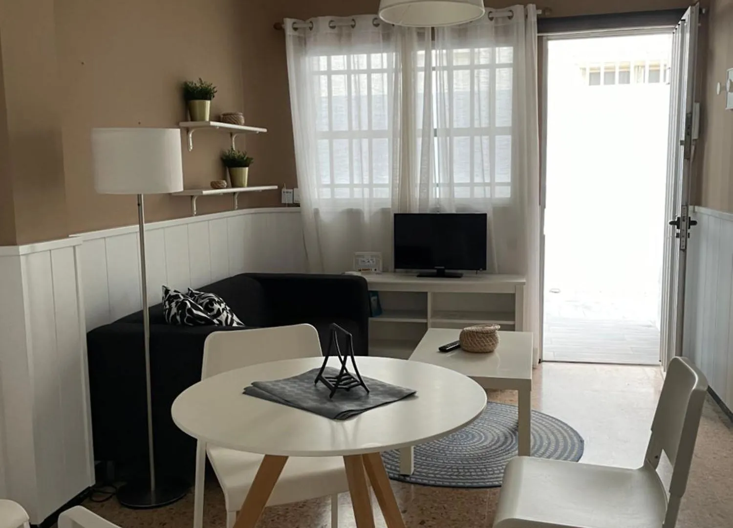 La Garita Bay Apartments